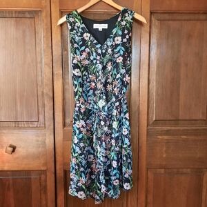 Emma & Michele Sleeveless Dark Floral Print Ruffle Front Midi Dress Size M